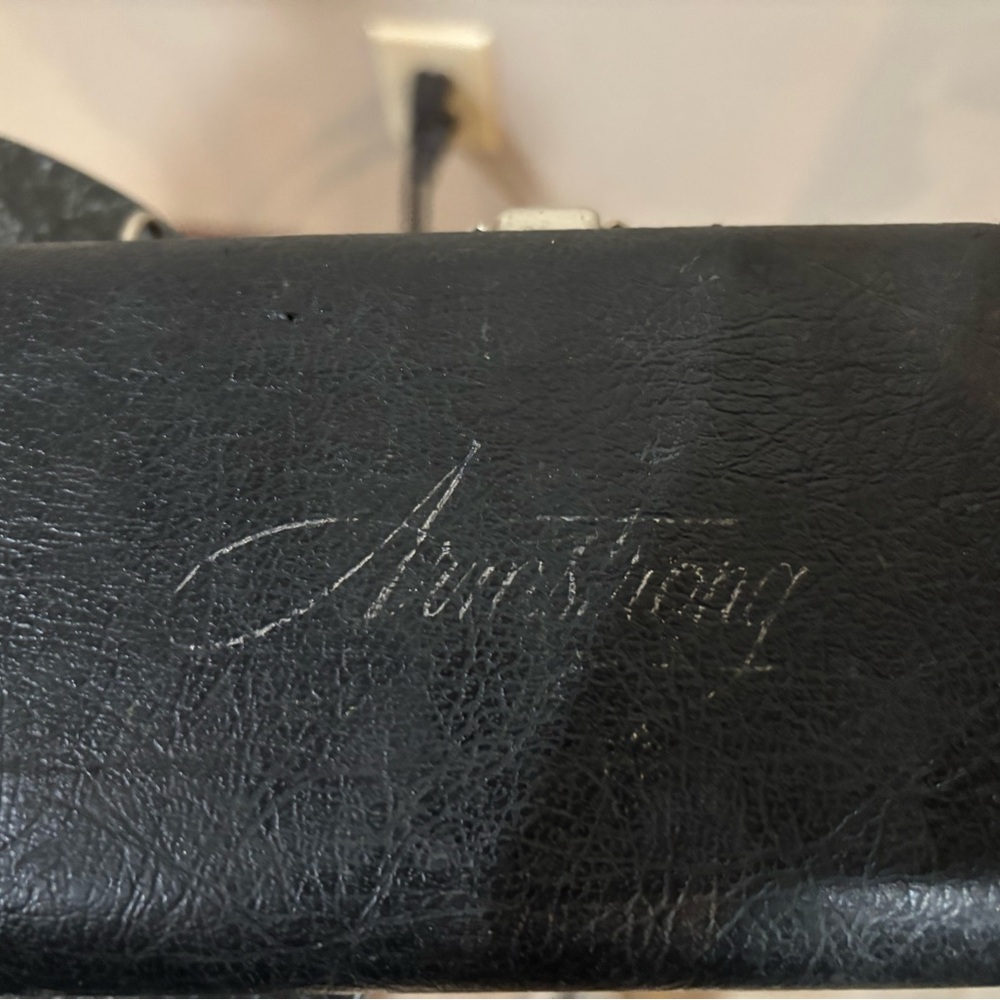 Armstrong Silver Flute with Black Case - Picture 8 of 12
